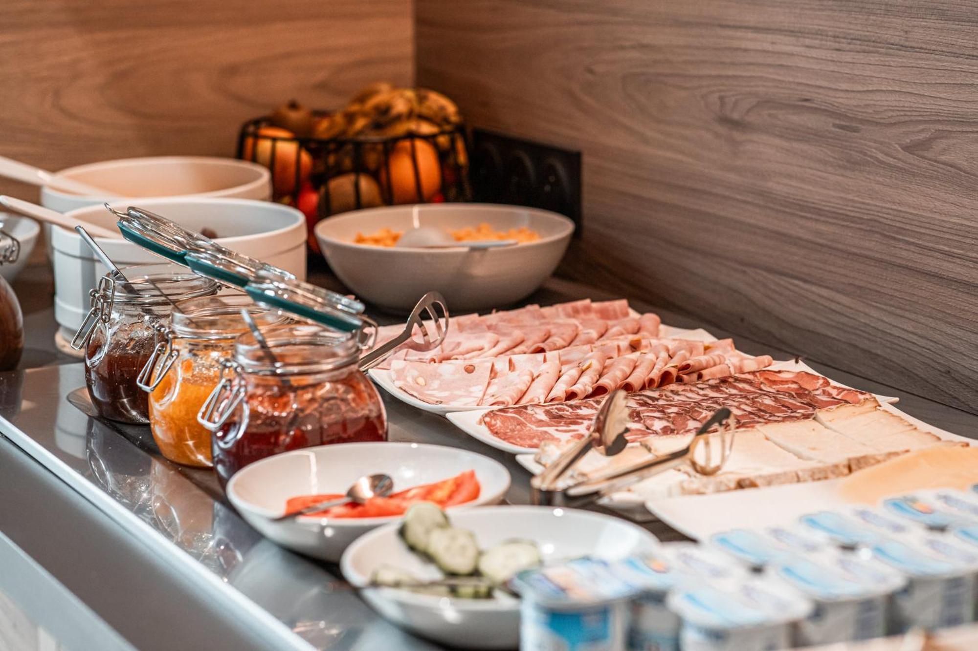 Holiday Inn Express Ajaccio By Ihg Exteriér fotografie